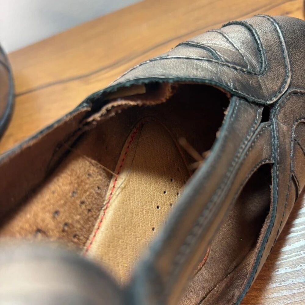 Cobb Hill New Balance Metallic Bronze Pewter Leather T-Strap Mary Jane Heels 8.5 - Picture 6 of 12